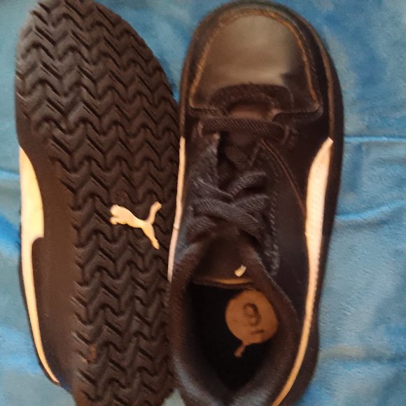 Puma sneakers for little boys - Picture 3 of 3